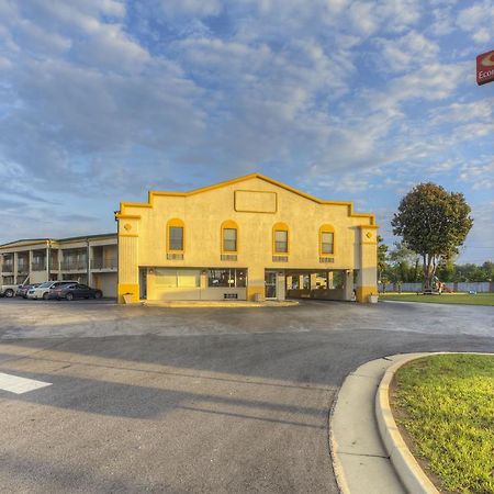 Econo Lodge Byron Exterior foto