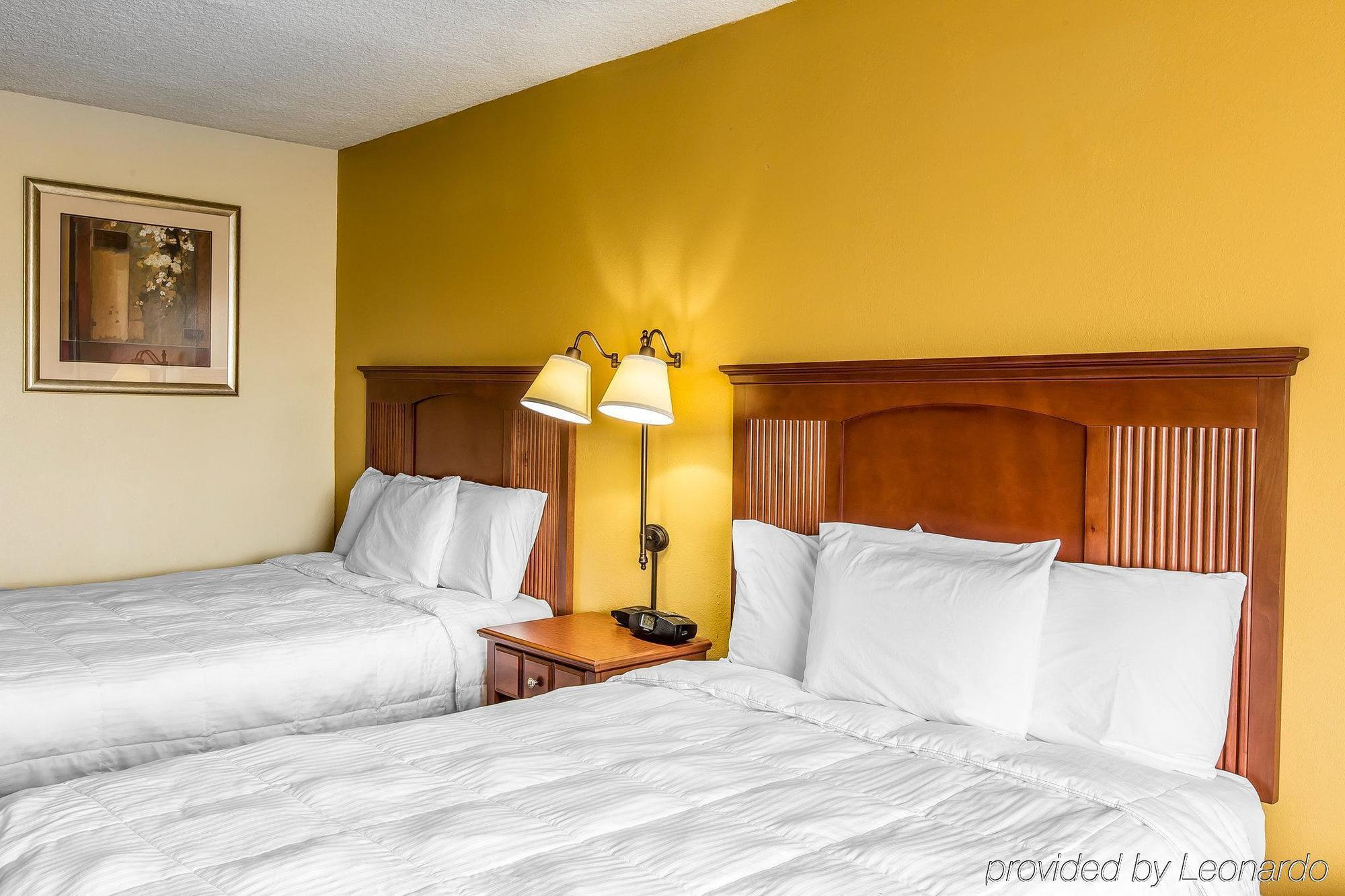 Econo Lodge Byron Exterior foto